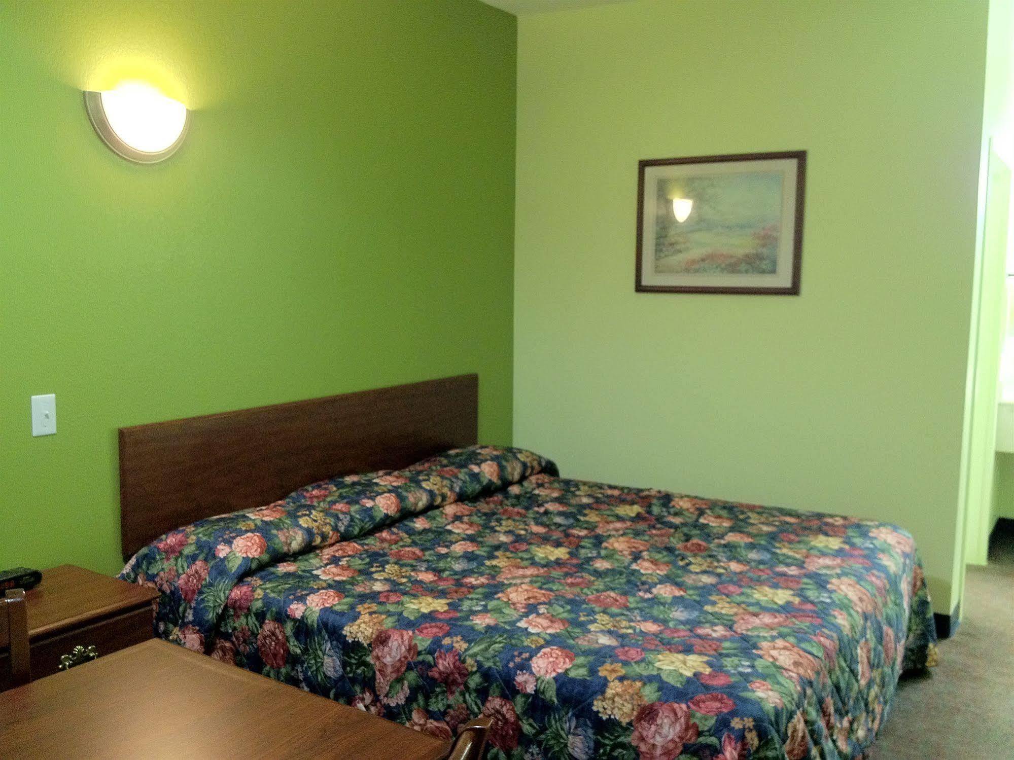 Weston Inn & Suites Rusk Buitenkant foto