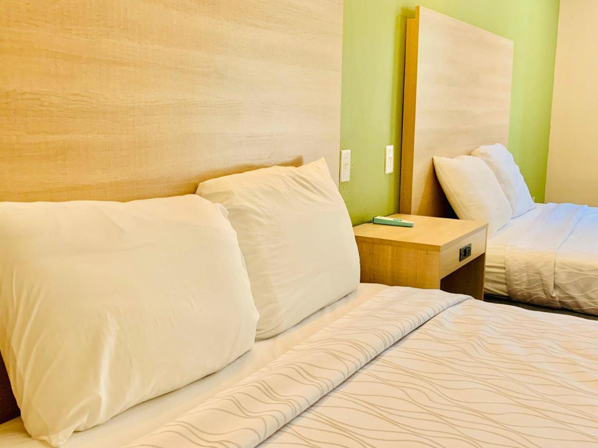 Weston Inn & Suites Rusk Buitenkant foto